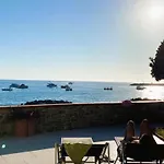 Nyaraló La Terrazza Nel Mare *