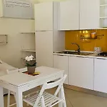 Nyaraló La Terrazza Nel Mare *