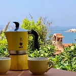 Nyaraló La Terrazza Nel Mare *