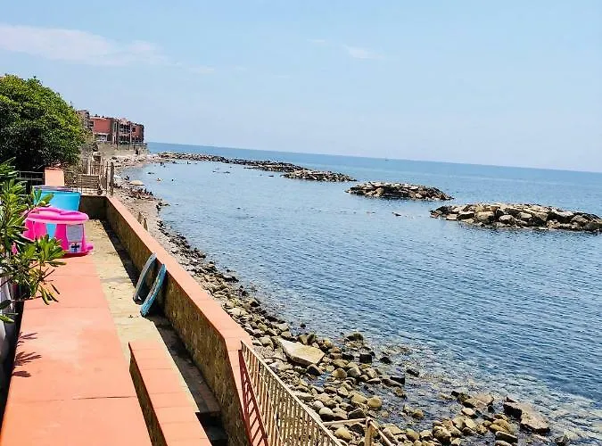 Сasa de vacaciones La Terrazza Nel Mare