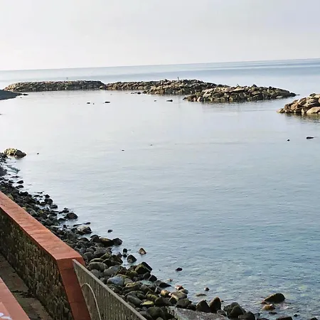 Feriehus La Terrazza Nel Mare