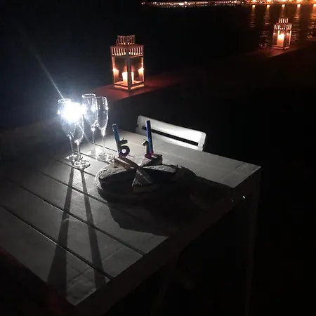 Tatil Evi La Terrazza Nel Mare *